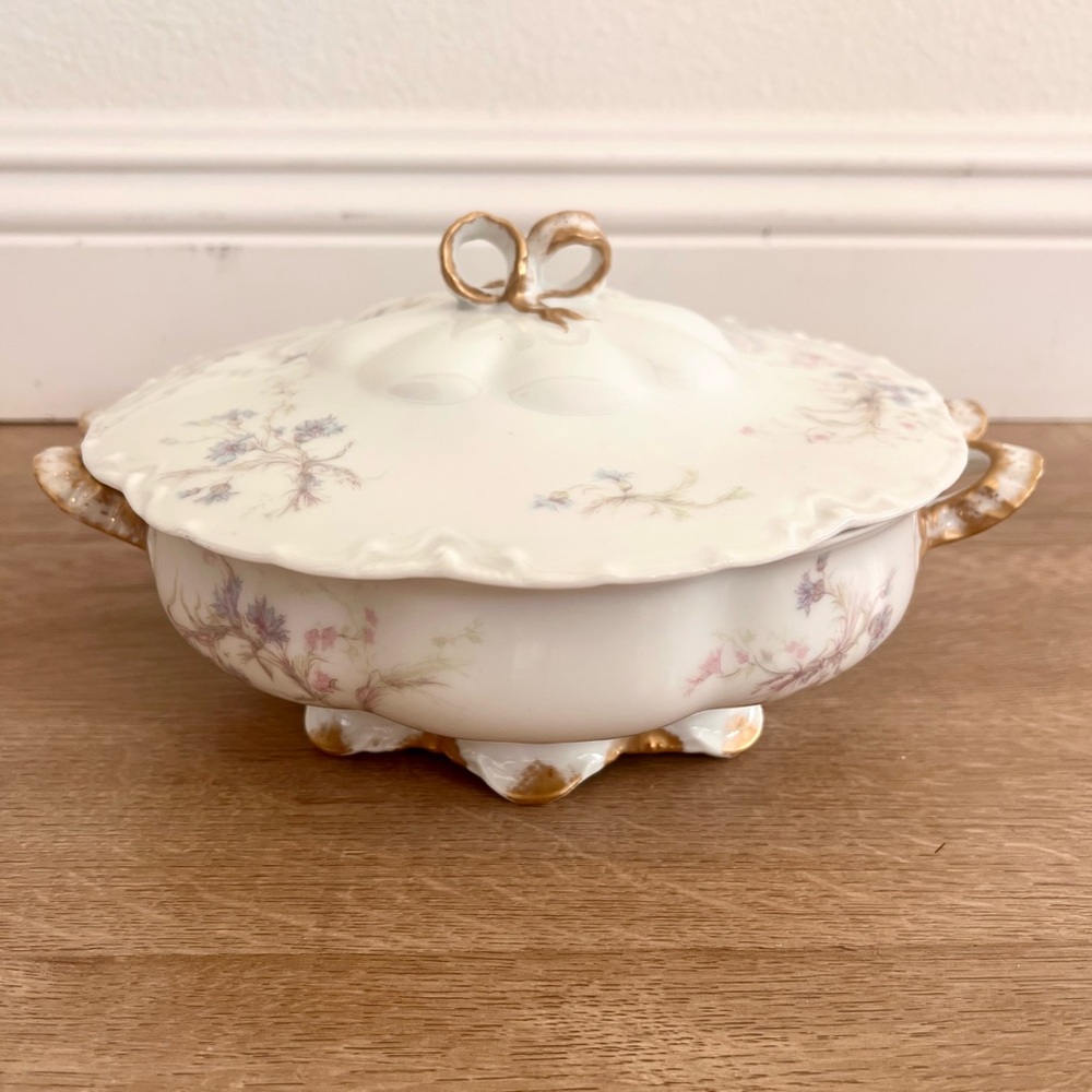 ANTIQUE 1900s HAVILAND & CO FRANCE LIMOGES‎ COVERED SERVING TUREEN SERVING BOWL